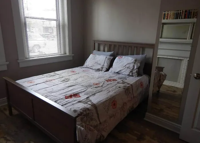 Apartment 1 Bed, Idyllic, Stadiums, Free Parking, & Pets Ok Pittsburgh